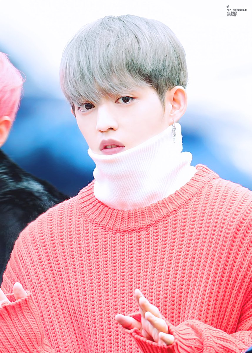 MM_SCOUPS's tweet photo. 171124 뮤직뱅크 출근

어제 소매랑 옷이랑 다 너무 귀여워서 ㅠㅠㅠㅠㅠㅠㅠㅠㅠㅠㅠㅠㅠ
오빠가 이렇게 예쁘고 귀여운데 현업을 어떻게 챙겨 ㅠㅠㅠㅠ 

#세븐틴 #seventeen #scoups #최승철 #승철 #에스쿱스 
@pledis_17 https://t.co/f2brv1ZQbp