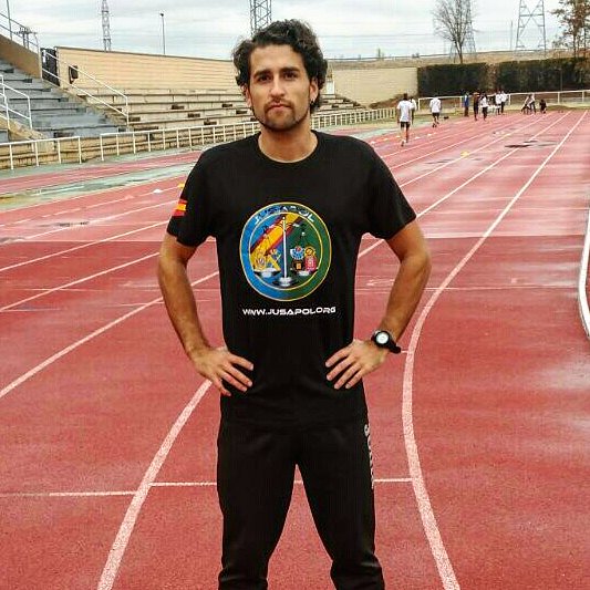 1DavidAlejandr0's tweet photo. Un placer apoyar la iniciativa por equiparación salarial del CNP y la GC respecto a las Policías Autonómicas. Espero arrimar el hombro el día de mañana desde dentro. 

¡Mismo trabajo = mismo sueldo! #EquiparacionYa #Equiparacion Salarial @Jusapol https://t.co/afNDb4m5HP