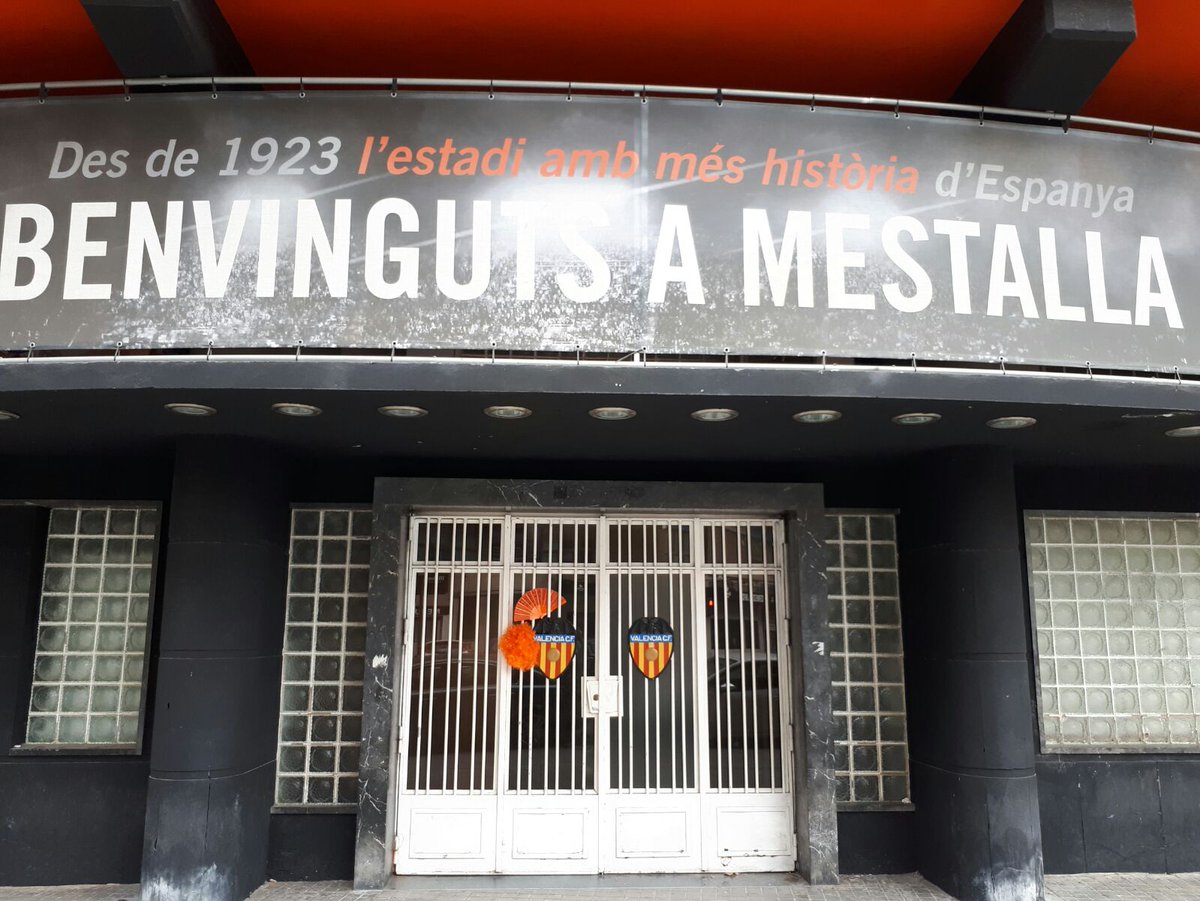 chequiles's tweet photo. @ciberchenet @MESTALLIDOS @kike_mateu @LGTB_VCF @valenciacf @NachoCotino @AlbertoSantama @PVFACEBOOK @REKENAMUNT6 @AlbeldaFans
Gràcies per tots els maravellosos anys https://t.co/i6rKzipqpJ