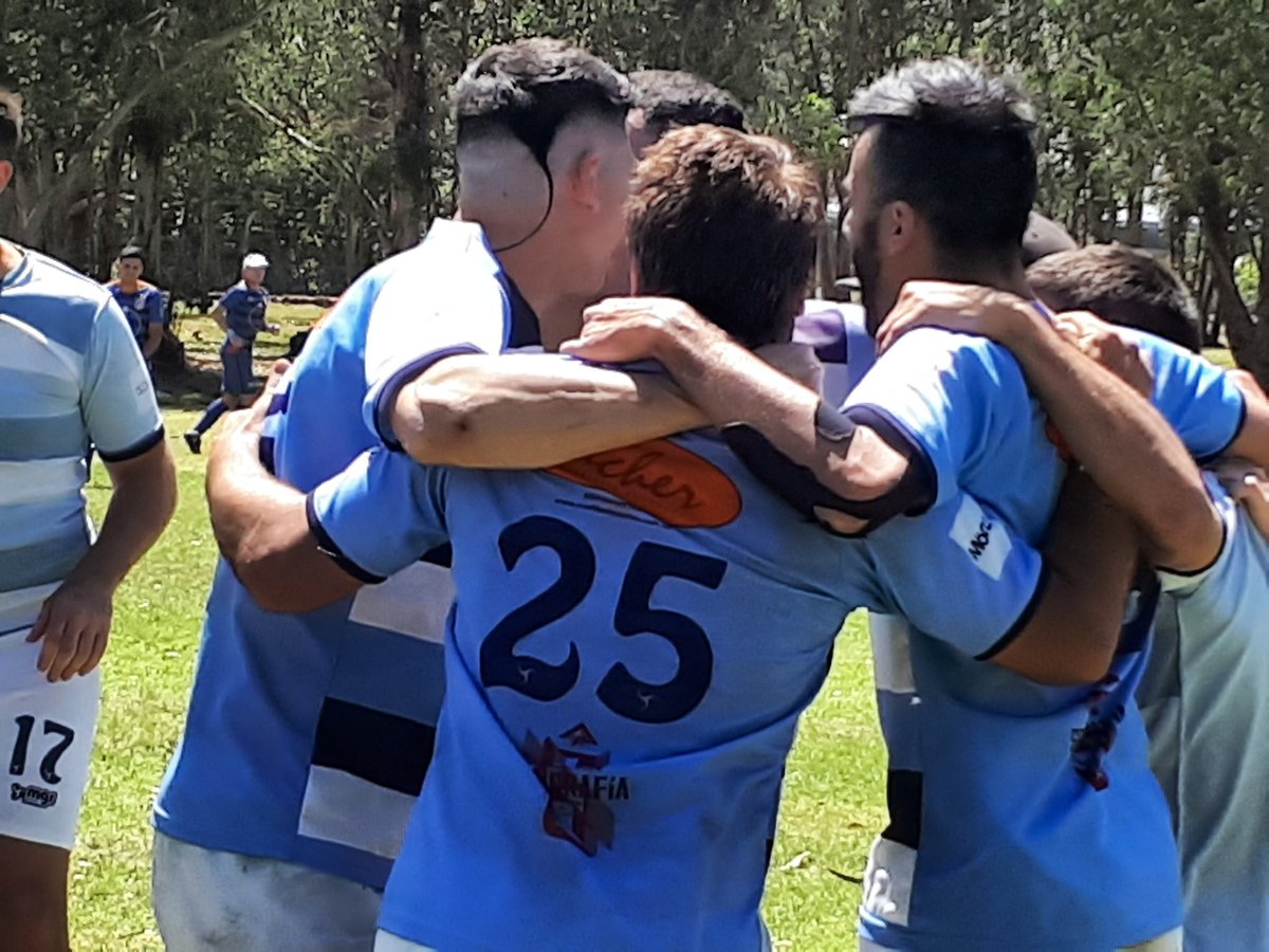 EnOffOK's tweet photo. FINAL @FaltaGenteFC es el primer finalistas de la copa de Oro 2017 @LigaAmerica ... espera por @CACuatro68 o @ThugLifeUY https://t.co/6pDj5PrLrw