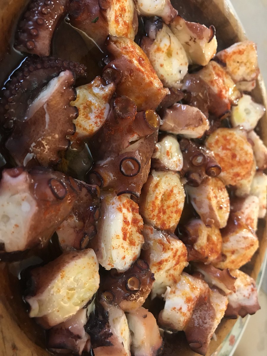 patriplanner's tweet photo. #Ferrador #berberechodenoia #vaidetapas @albertochicote @MurosNoia @Miguelmosteiro @fbatallan @GaliciaGastro @ConcelloNoia @Cultura_noia @berberechonoia @bluscus @unmomentodulce @laurelycanela @lavozdegalicia @adelofreire @thinketers @fotopichero @laalacenaroja @canalriasbaixas https://t.co/WzF00yPDtl