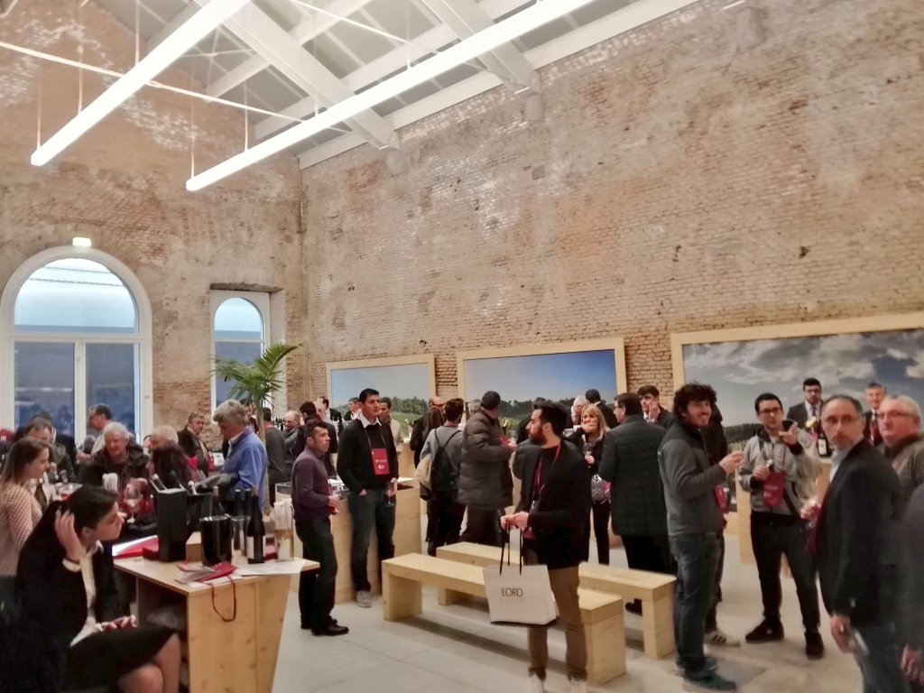 #Welcome <a href="/ViviteMilano/">Vivite Festival del vino cooperativo</a> #Vivite  #VinoDiVite