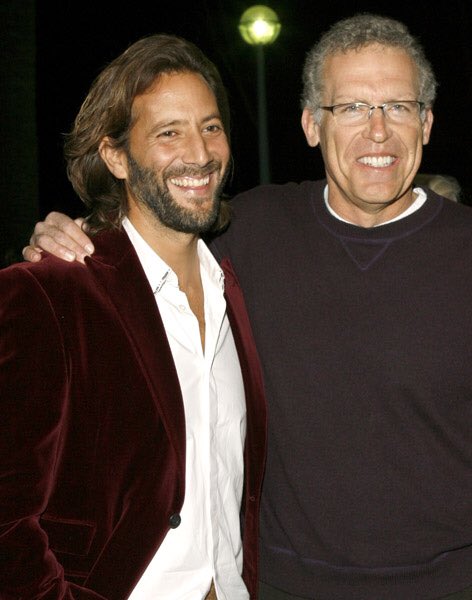 cusickgallery's tweet photo. It’s our sincere desire to see these two working together on the same show again in the future! @hicusick @CarltonCuse #pleasesignourpetition https://t.co/ehUS4lrdJr https://t.co/fqYI8j6dpk