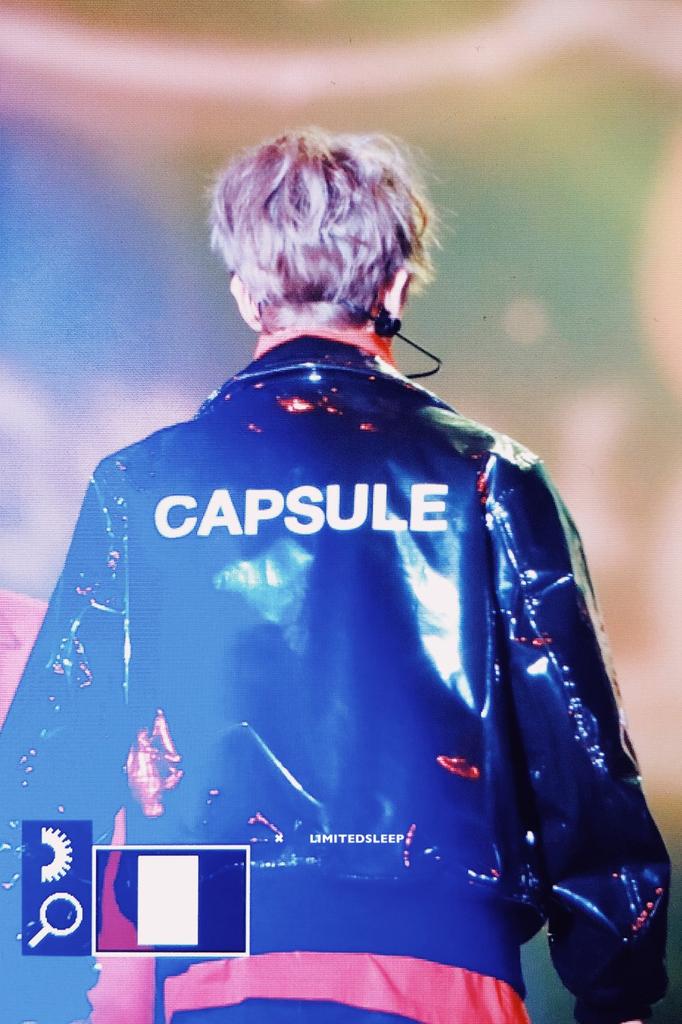 maliimalila's tweet photo. ชอบแบคฮยอนลุคนี้มากกกกกกเสื้อผ้า หน้าผม แบบโคตรดีอ่ะ  อินเนอร์แบบแรปเปอร์สายดาร์กมาก ชอบเด้อๆ ใจพังมากไม่ไหวแล้วววแม่จ๋า 😭😭😭😭😭  #백현 #baekhyun #ElyXionInSeoulDay2 https://t.co/UBErAf0nh4