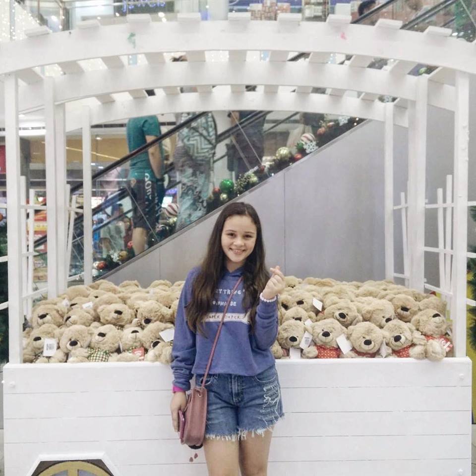 Dayaranatics's tweet photo. she's so cuttteeee! @DayaraShane https://t.co/YMKoKF6CGl