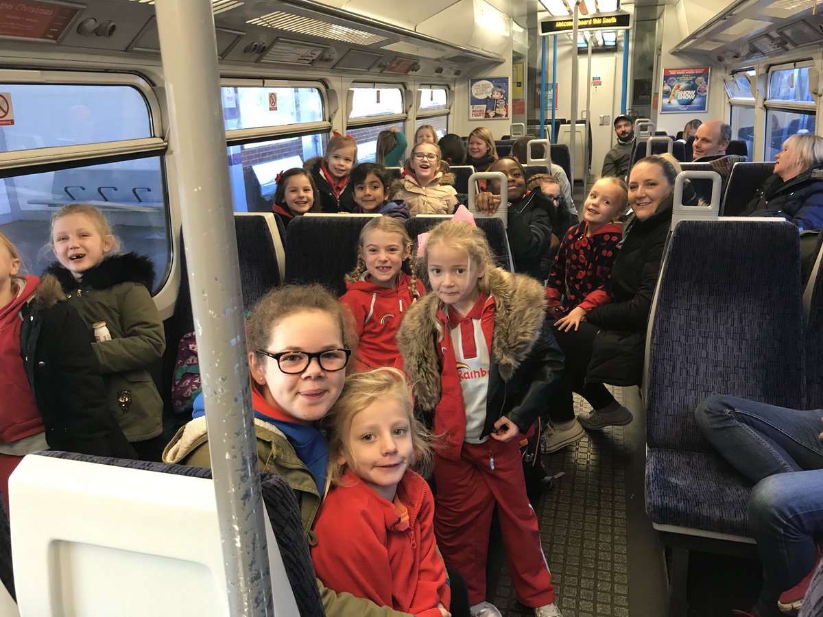 RviewBrownies's tweet photo. Exciting day out ahead! Rainbows on the train to London for a day at @BFI. Learning about film making as part of @Guiding_LaSER Hats off to Rainbows! @ThamesDivGG @girlguiding #GirlsCan #ForTheGirl https://t.co/s2lFRBDE3z
