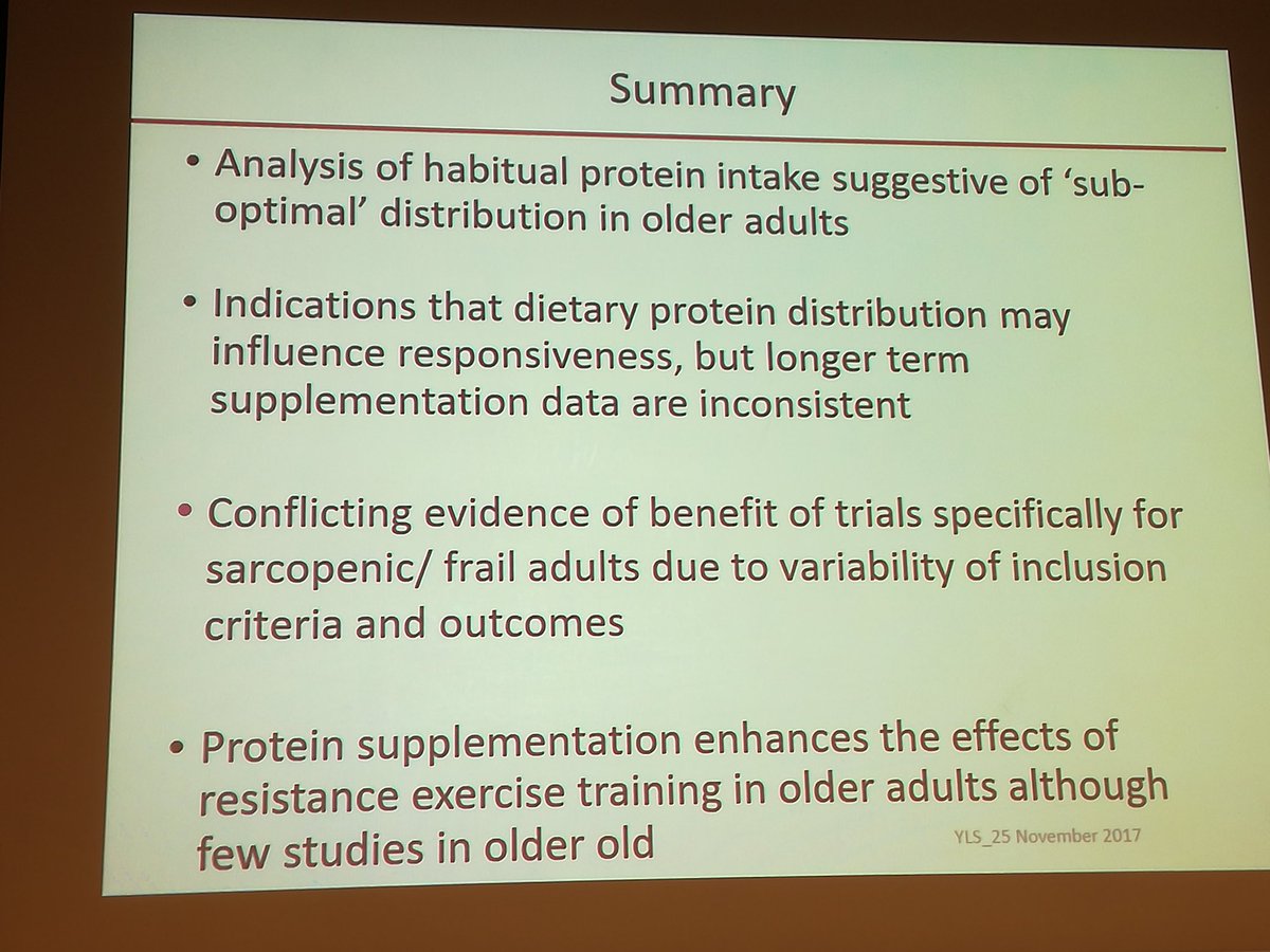 tomwilks444's tweet photo. Total protein intake in older adults ok but may have suboptimal distribution across the day. Evidence inconclusive #YLS2017 https://t.co/huSGyzJGtm