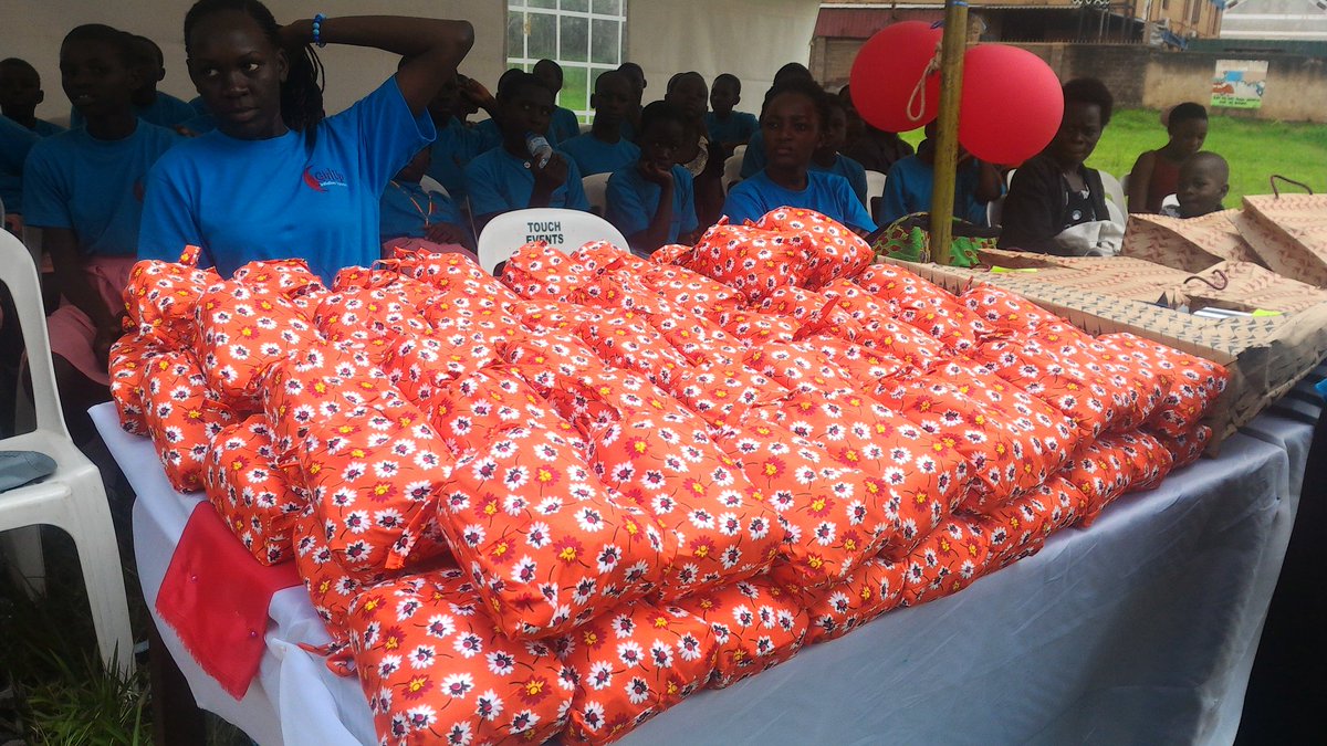 GirlUpUganda's tweet photo. Every graduate is walking away with a pack of Sanitary reusable pads made by themselves, how exciting is this! #GirlsProgress #GUIU16Days #16DaysofActivism https://t.co/YSEGzT4oCu