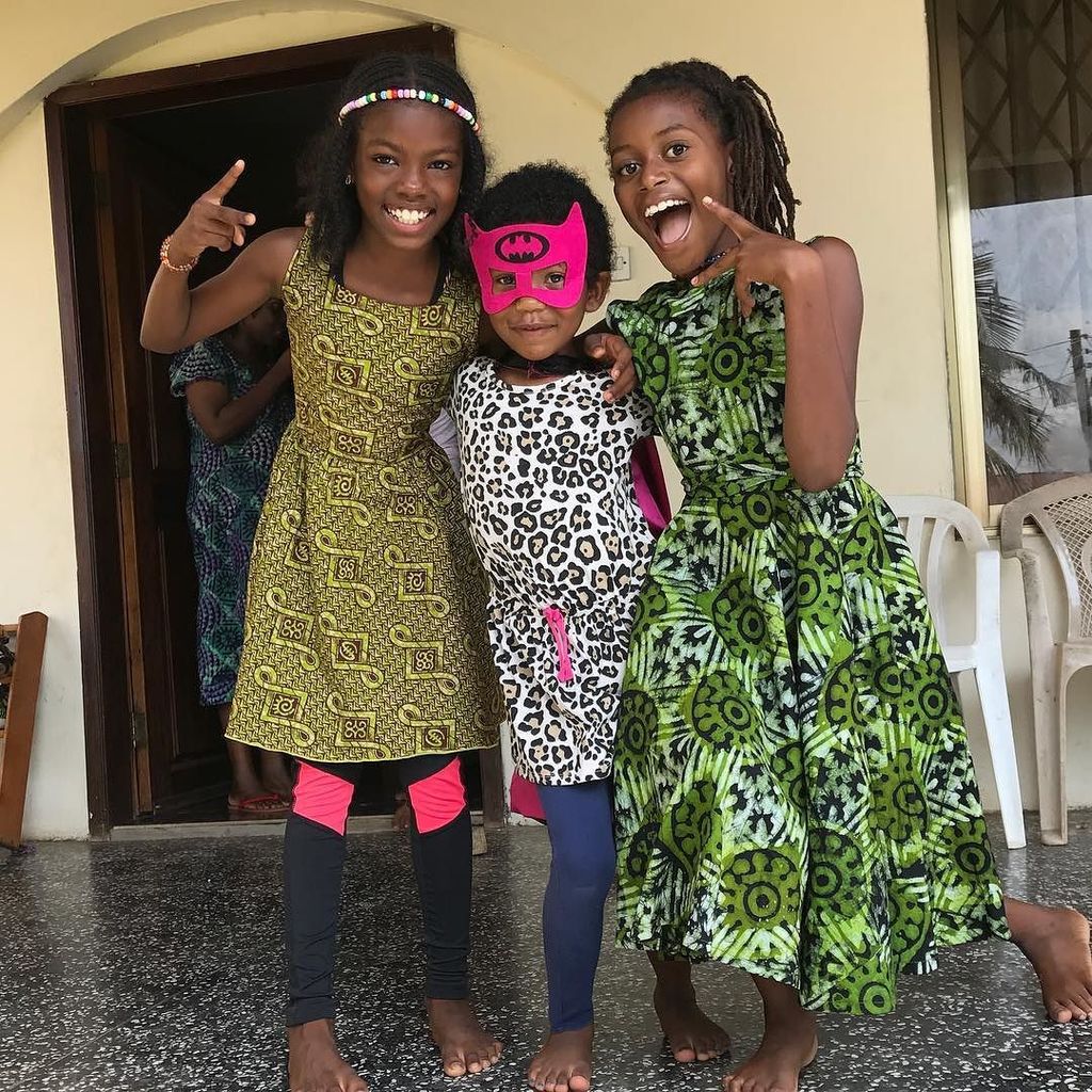 CoachSamori's tweet photo. Noliwe played dress up at #abibifahodieadesuabea. She really enjoyed her time here in Ghana. #babahood #accra https://t.co/9FF0Dl9lOw https://t.co/Gou3FHwSYH