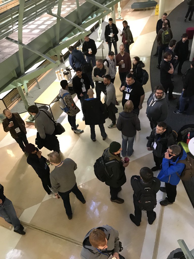 phpcodemonkey's tweet image. Arrived @phpem #phpem17 before the first session too! Looking busy so far