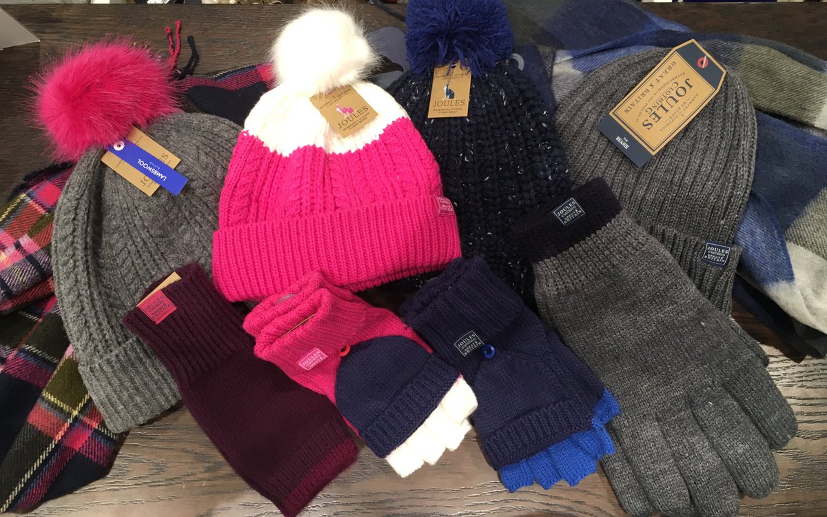 We have everything you need to keep wrapped up warm for the reindeer parade <a href="/StCathsWalk/">St. Catherine's Walk</a> today for the whole family. ❄️🎅🎄
Make sure you pop in and see us to grab your Black Friday deals this weekend #BlackFriday #ReindeerReady #itscoldoutside #wrapupwarm #christmasgifts