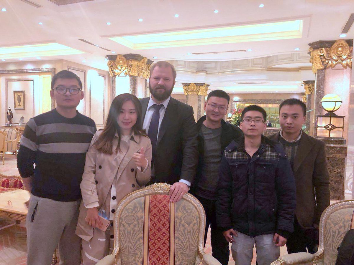 BANKEX's tweet photo. They gather more ETH with friends and get better percentage in bonuses. 
Following to the overwhelming demand to participate in BANKEX #presale in #China we extend the presale time to 23:59 (Beijing Time), 28 November. https://t.co/8f8OQFGe7F