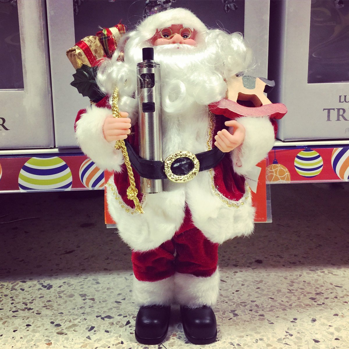 NewAgeSmoke's tweet photo. Did you know Santa likes to blow Ho Ho O clouds?! 🎅🏼 ☁️ 
We’re open today AS NORMAL 9.30-5.30pm for Armagh Georgian day.
Don’t forget to call in and stock up for a stress free weekend!
Happy Georgian day from everyone at New Age Smoke 🎉
#armaghgeorgianday #vapedaily https://t.co/TXZZJgNUr2