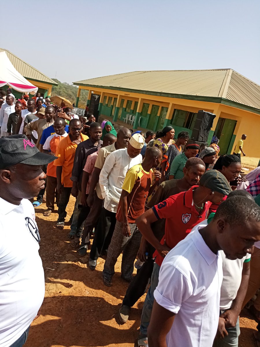 GbemiDennis's tweet photo. #AbujaArise #Arise2017
@rccgcityofdavid https://t.co/uqpcJ5lzZu