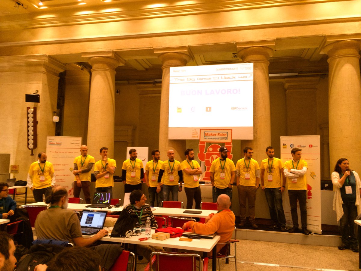 MakerFaireRome's tweet photo. Aspettando #MFR17 il #25novembe ed il #26novembre è tempo di #thebighack17 ecco i mentor pronti per aiutare i ragazzi con le Challenge lanciate da @eni @comaugroup @IGPDecaux e @Olivetti #energia #robotica #smartadv e #bigdatae #smartfarm https://t.co/42IqE3vc32