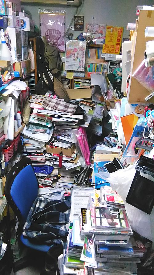 散らかった部屋と 片付いた部屋の両方に住んでみて思うこと 木の葉燃朗の