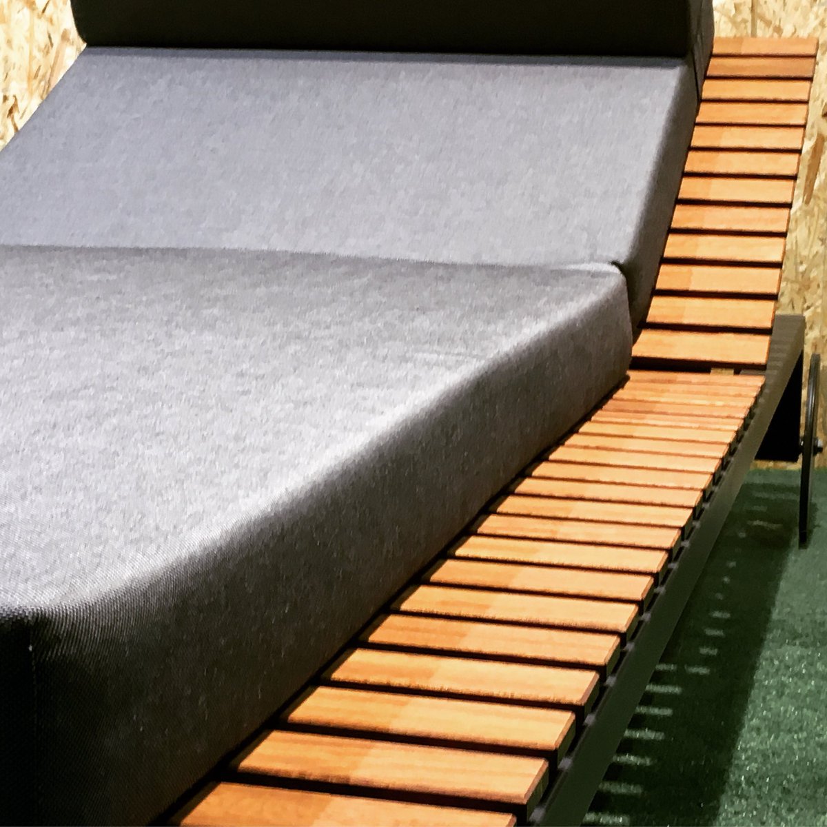 KolarDesign's tweet photo. Detail from Hvar Daybed for Bluetag. https://t.co/PFqc5n1kZz