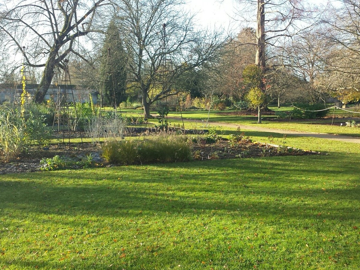 At <a href="/obgha/">University of Oxford Botanic Garden and Arboretum</a> with <a href="/GroovySci/">Debs Cook</a>