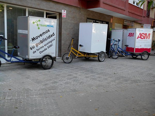 transpedales's tweet photo. El black friday, trae de cabeza a los operadores logísticos, a los e-commerce, a los destinatarios y por ultimo a las ciudades,  TRANSPEDAL. A.S.M-GLS TIENE LA SOLUCION DISTRIBUCIÓN ECOLÓGICA https://t.co/Tl06dsPIkY