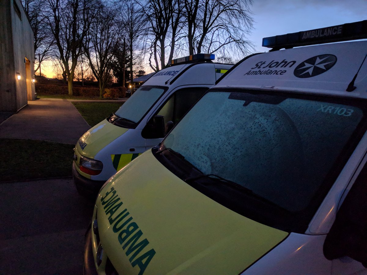 MysterAitch's tweet photo. Cheeky frosty sunrise photo from this morning :) #LINKSWeekendAway2017 #mysjaday https://t.co/jraR9b8MNY