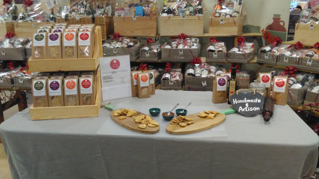 Isle of Crackers tweet media
