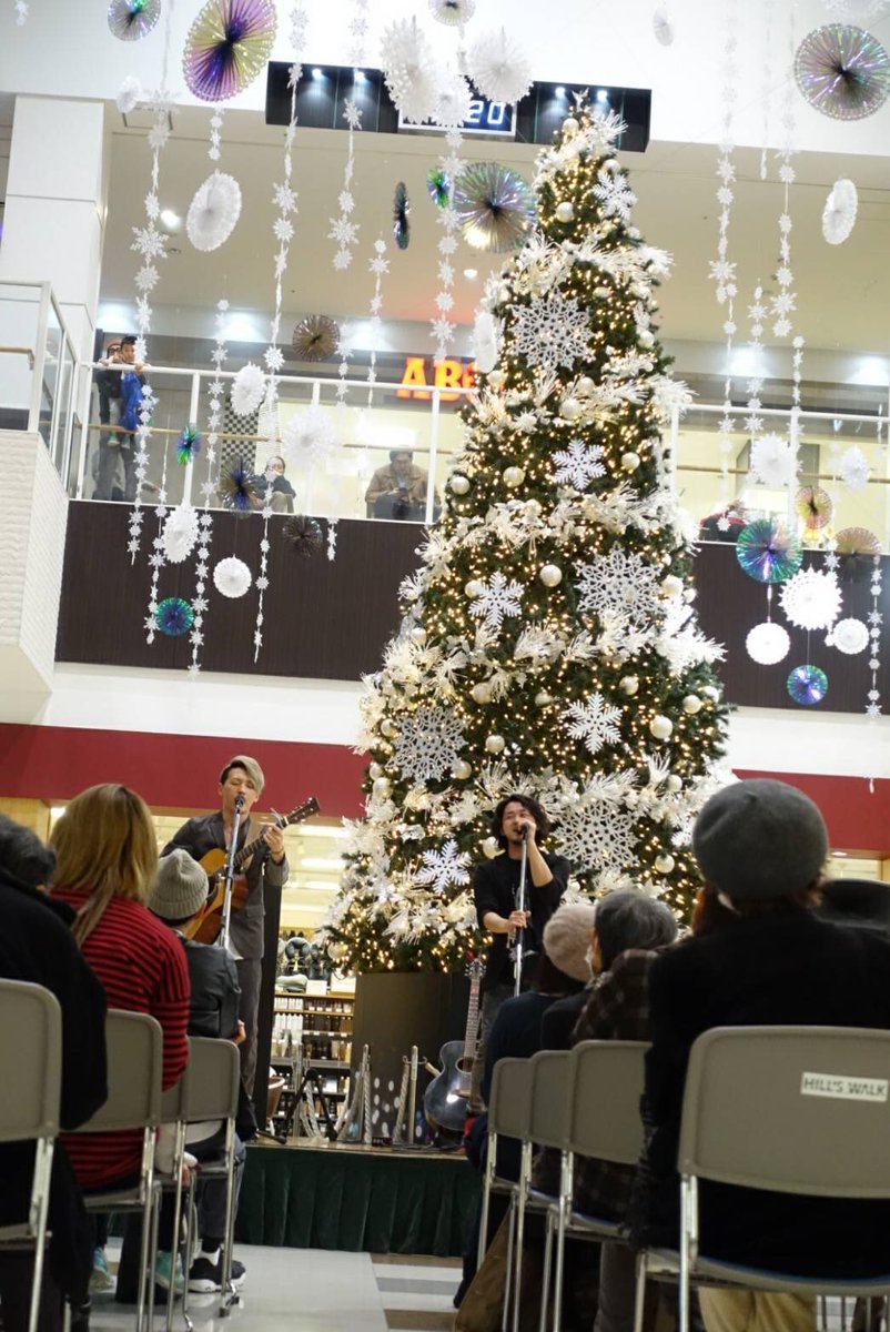 Uzivatel ふらっと ヤマガタサトシ 京都周遊アコフェス主催 Na Twitteru ヒルズウォーク徳重でのフリーライブ 皆さんありがとうございました 今日の21時から下記の先行予約スタートします 9月30日 日 博多住吉神社能楽殿 10月7日 日 東京青山銕仙会能楽