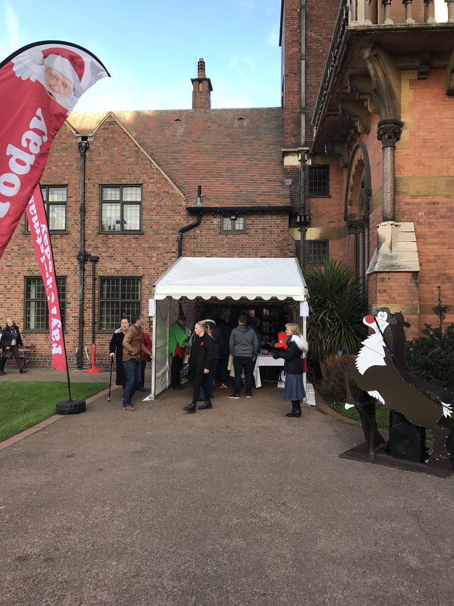 WhoopXmas's tweet photo. Doors are open and we're off at the @KELHAM_HALL #Christmas #Fayre open today and tomorrow 10-30-4pm. #Notts #nottingham #newark #Lincs #Lincoln https://t.co/Nh1QK5TAFn