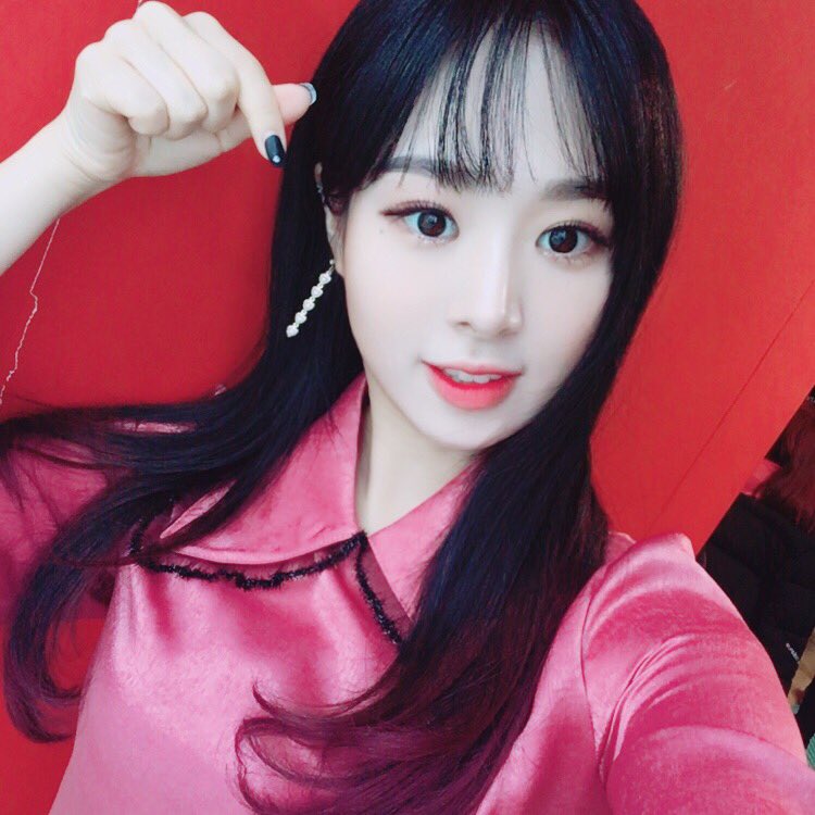 minjae_1218's tweet photo. 방울이들~ 내사랑 먹어욤💗💗 https://t.co/zGatiZlexS