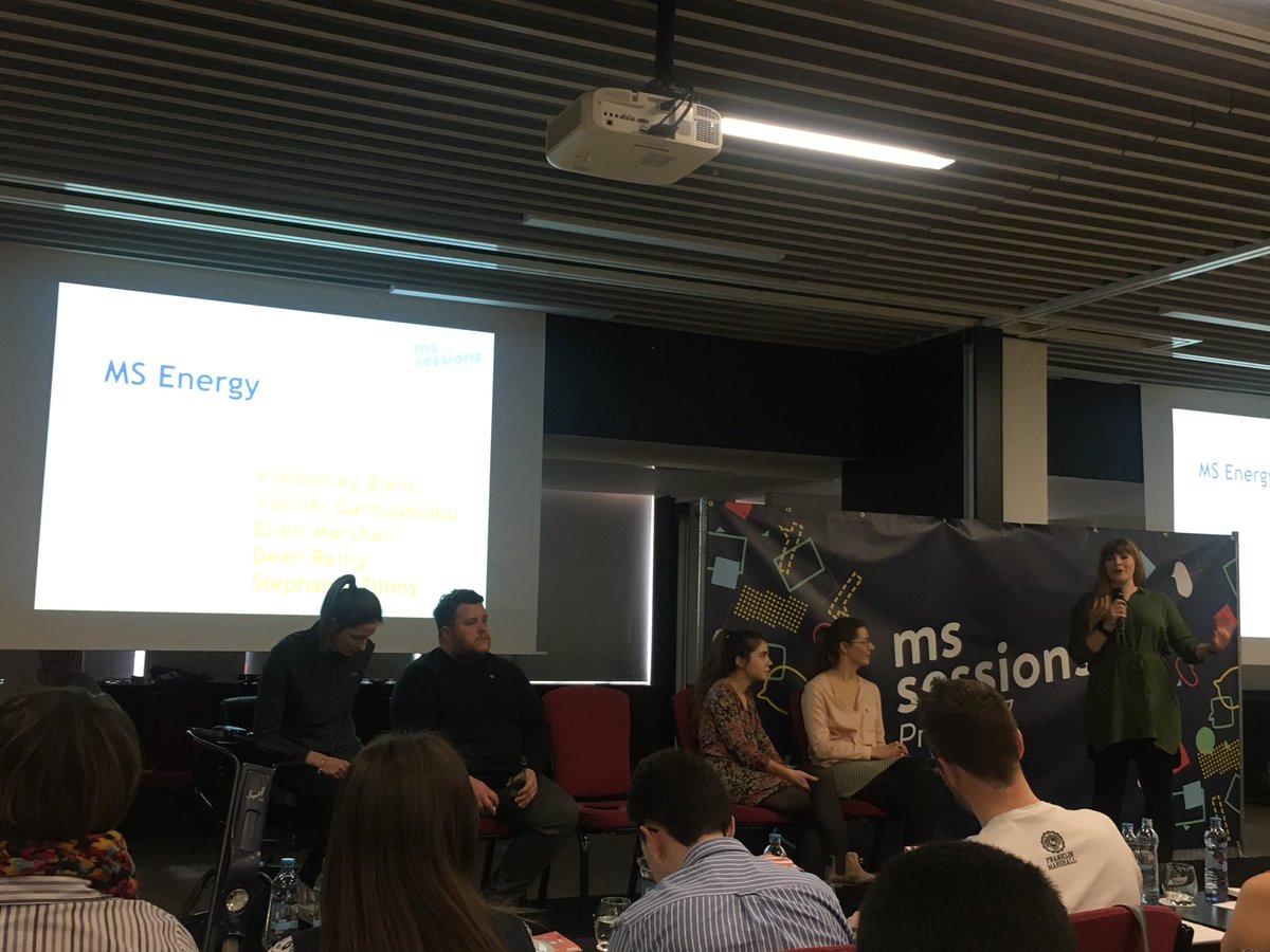 CentrulSMile's tweet photo. #MSers taking over and sharing their experiences about being diagnosed #MSEnergy #MSsession2017 https://t.co/njRwAc5BYm