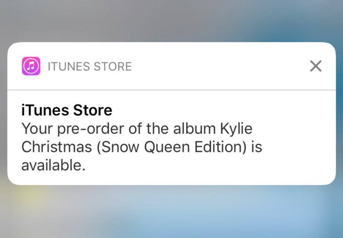 minoguevinyl's tweet photo. @kylieminogue happy one year of #SnowQueenEdition! + when you tweeted @lilkdm and I! β€οΈπ https://t.co/ieuj3Aj4wt