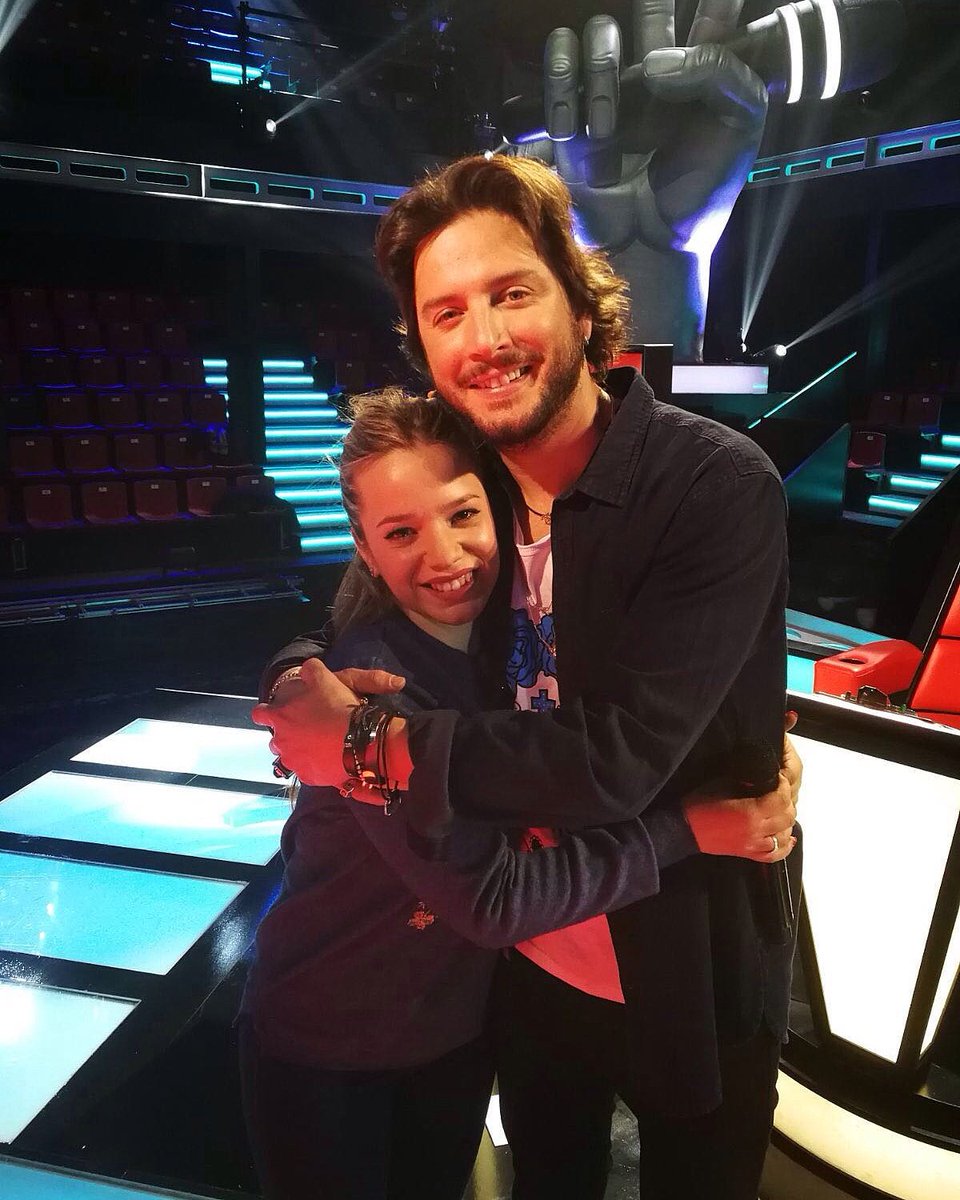 LunaGLaVoz's tweet photo. @manuelcarrasco_ gracias por tanto.... Hasta pronto ✌❤ https://t.co/ZDQspZzNCe