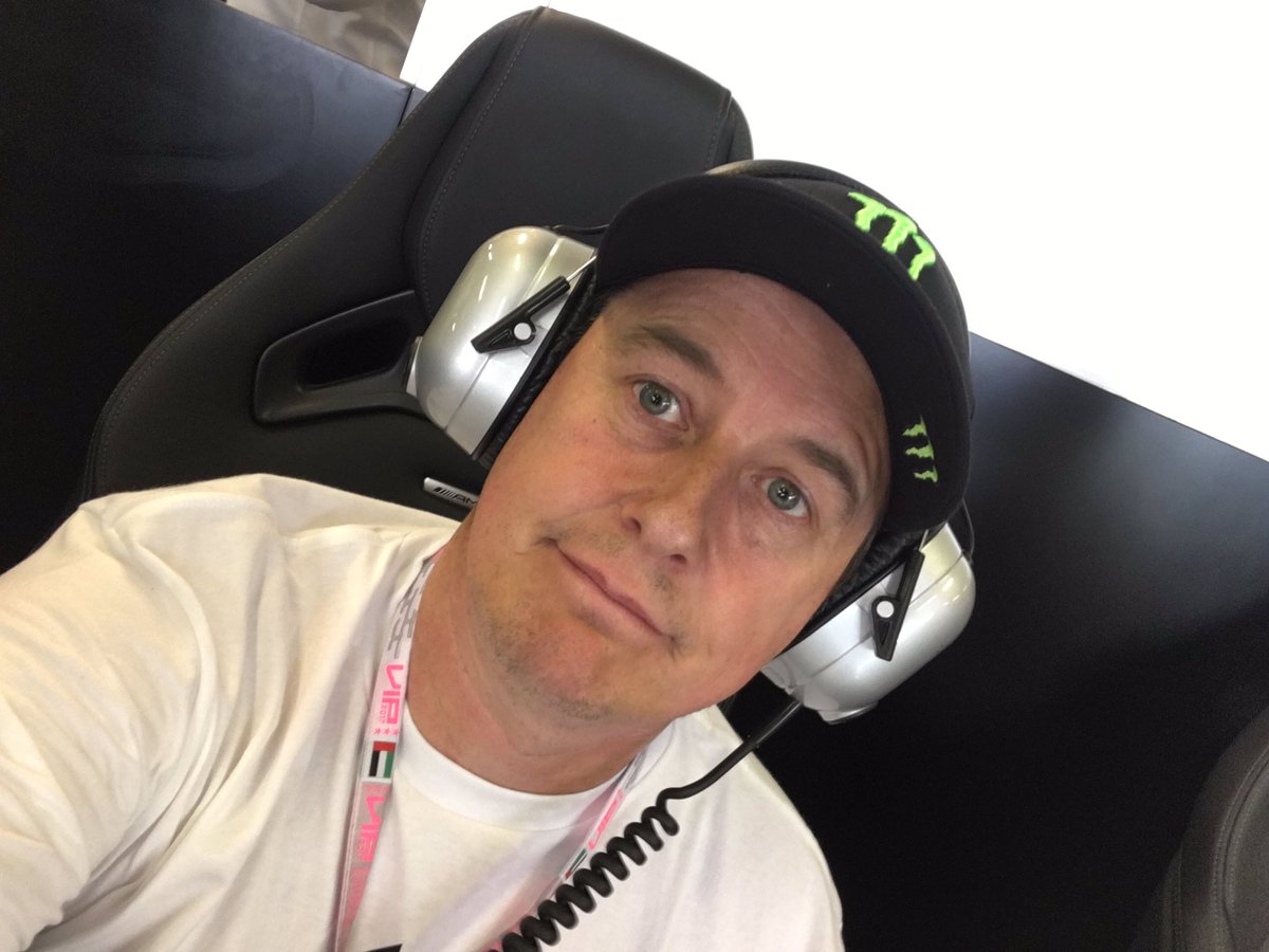 jm130tt's tweet photo. Just sat in @LewisHamilton chair watching FP3 as you do!! 😳 @F1 huge thanks again to @MercedesAMGF1 and @MonsterEnergy I'm a happy chap. 👌🏻👌🏻 https://t.co/RlwQpRTRE5