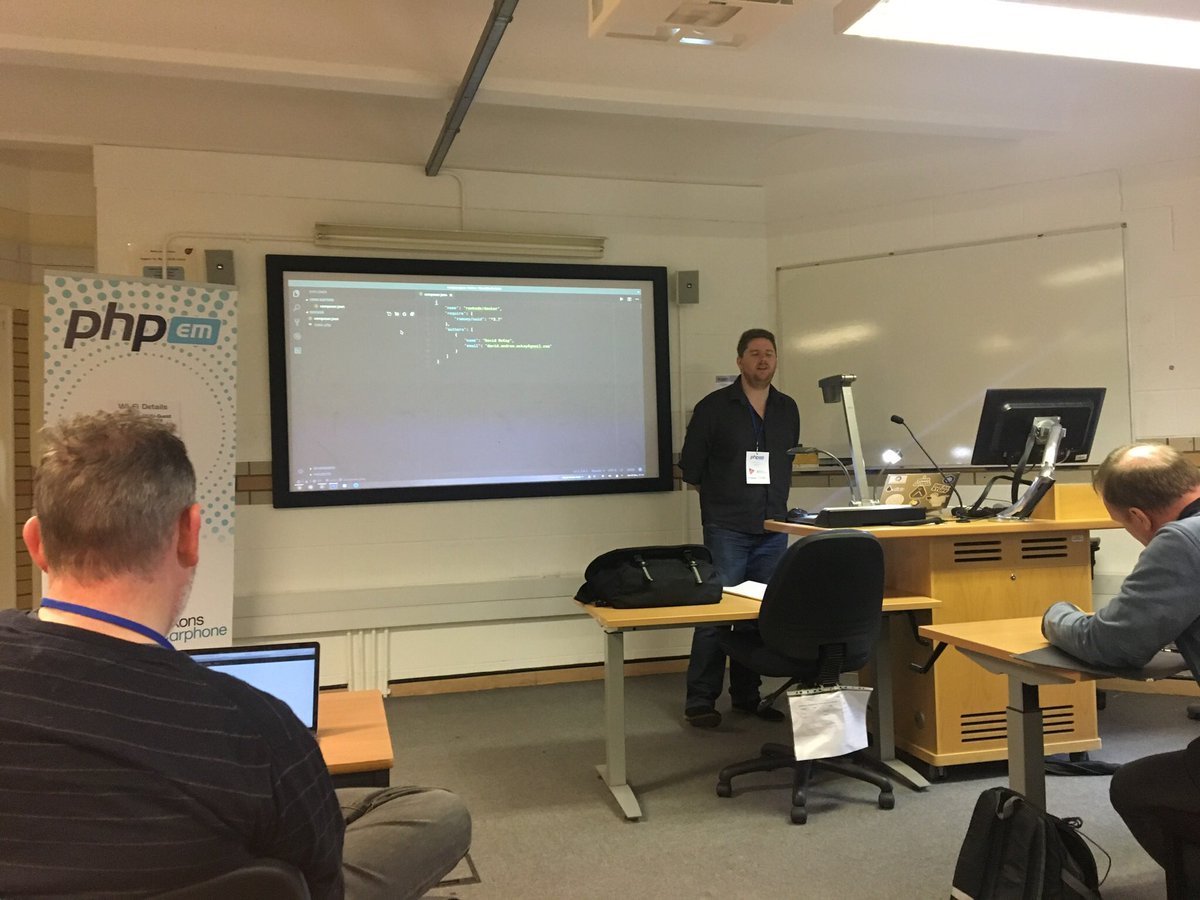 pavlakis's tweet image. #docker time with @rawkode #phpem17