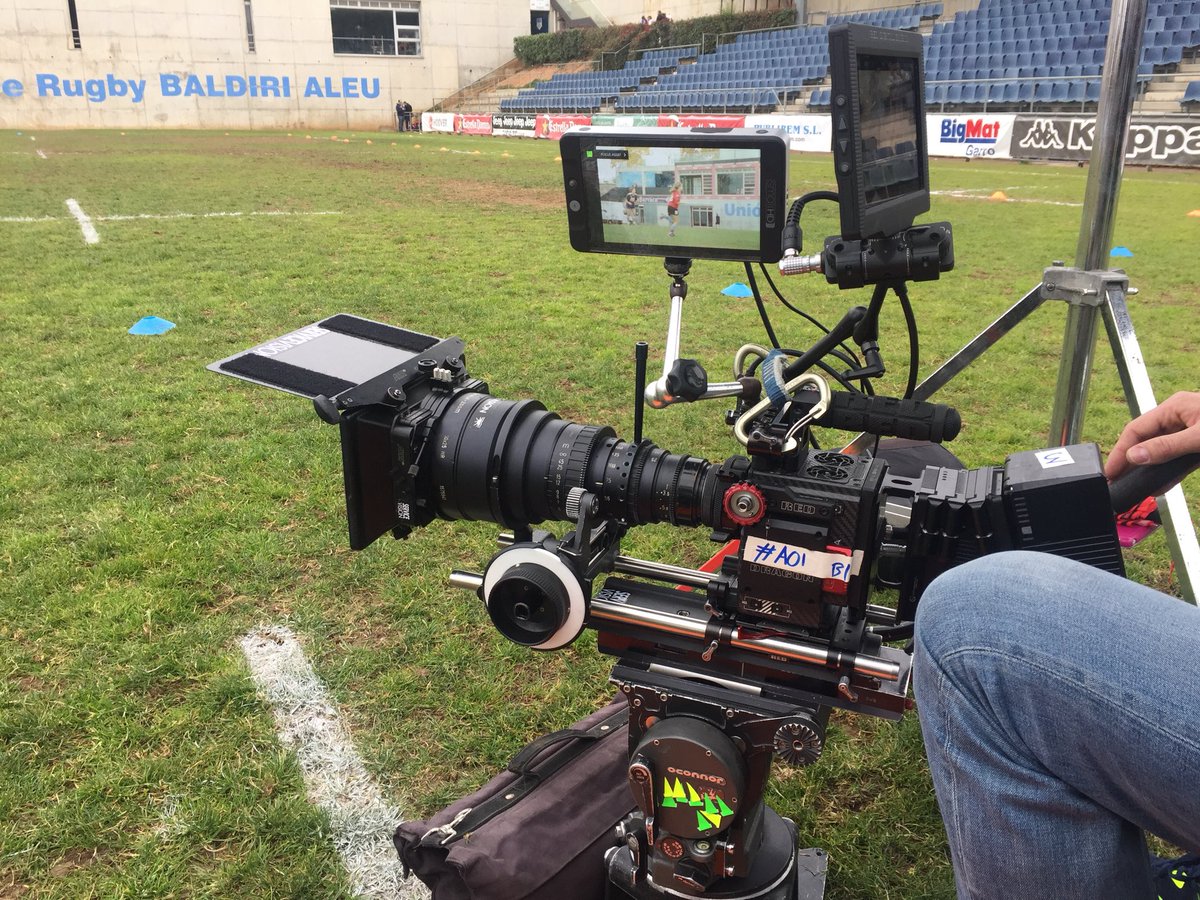 idityou_'s tweet photo. Buenos Sabados! Hoy #idityou esta rodando spot en Santboi, Que no paren los #transcodes ! #idityou #workflow #davinci14 #Thunderbolt #silverstack #Ditstation1 #assimilatescratch #arri #red #r3d
#arriraw #colorcorrection #reddragon https://t.co/mokyjialUQ