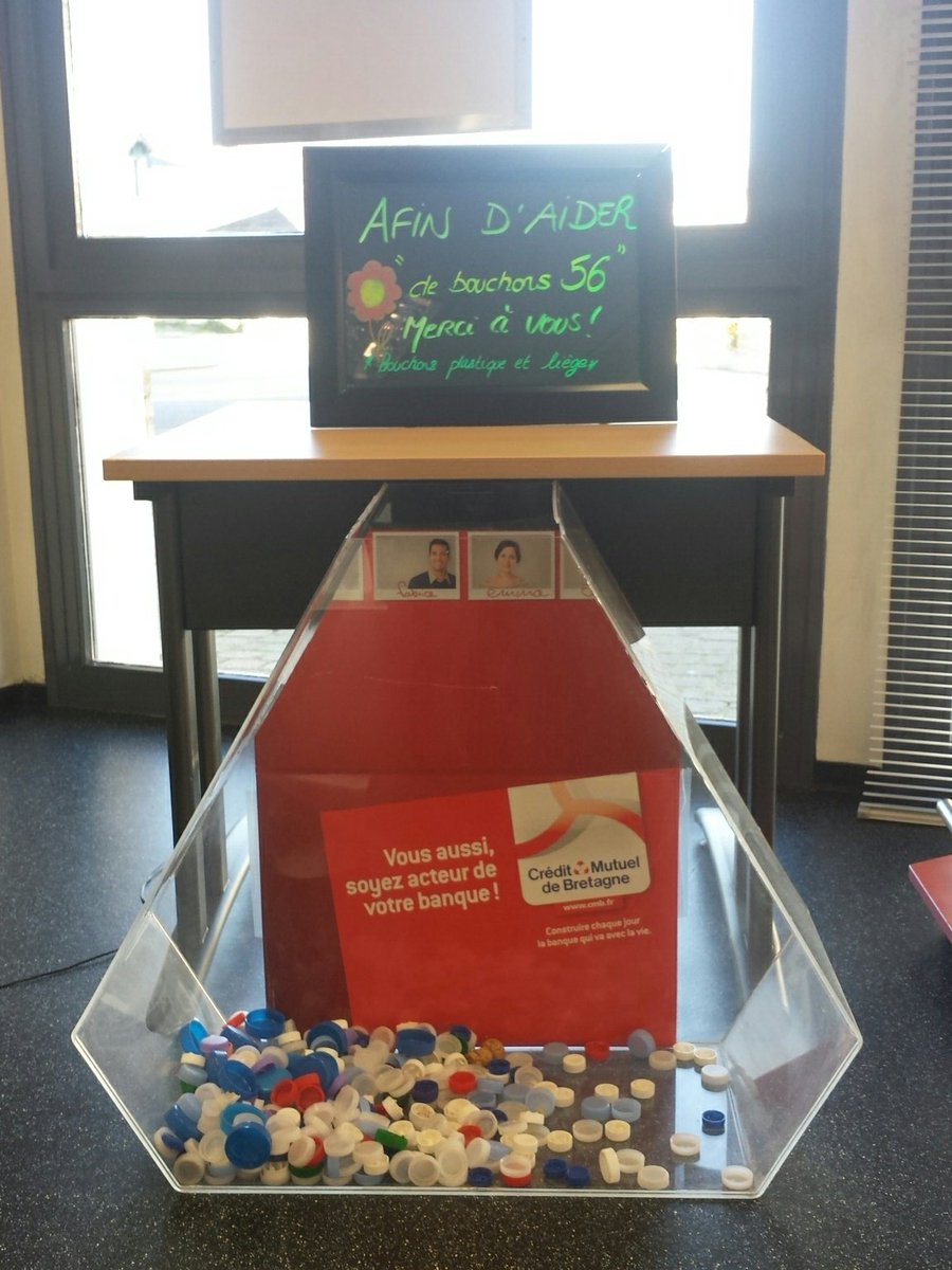 YolandeDano's tweet photo. Animation bouchon au profit de l'association fleur de bouchon sur votre l'agence d'allaire soyez nombreux à participer!! Merci!! https://t.co/tKsKdaZUJe
