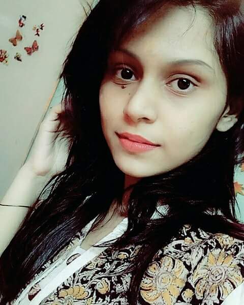 imindrani54's tweet photo. "Keep your eyes on the stars and your feet on the ground."🌟💝 #happysaturday #happiness #love #life #quotes #quoteoftheday #selfie #style #mood https://t.co/6HaHdzVq5H
