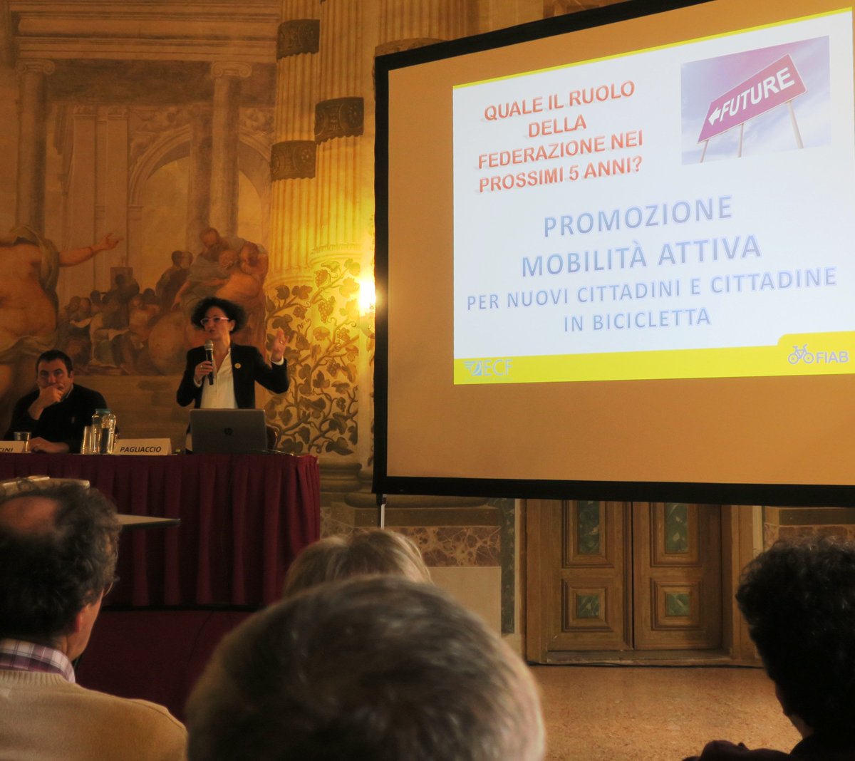 fiabonlus's tweet photo. Quali saranno gli obiettivi #FIAB dei prossimo 5 anni?
#mobilitàttiva #dotherightmix #bikenomics #cicloturismo #futuro https://t.co/UB9wkFC2J8