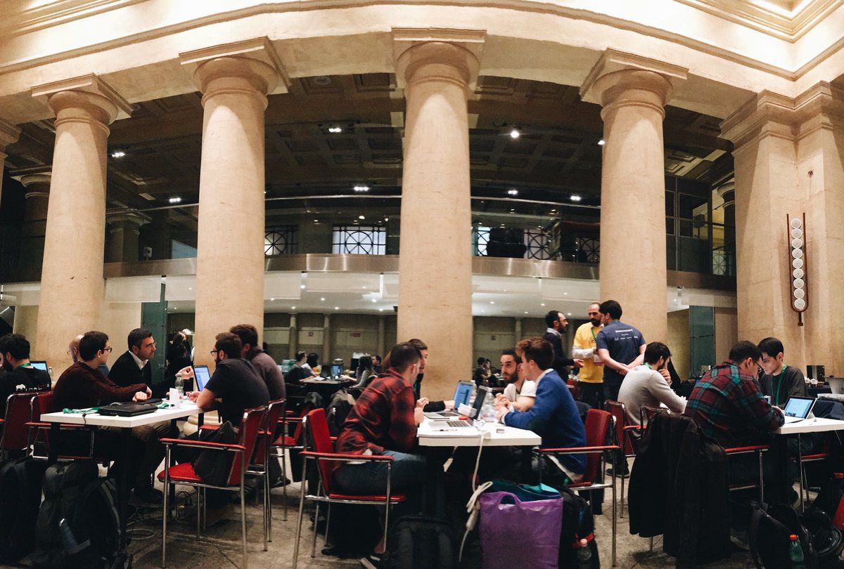 opinnoitaly's tweet photo. #TheBigHack17 ⚡️ Sotto le colonne del Teatro di Adriano i team iniziano il brainstorming! All’#hackathon di @MakerFaireRome si lavora su #IoT #BigData #Robotica e #SmartTechnology. https://t.co/9pZyQUEoDs