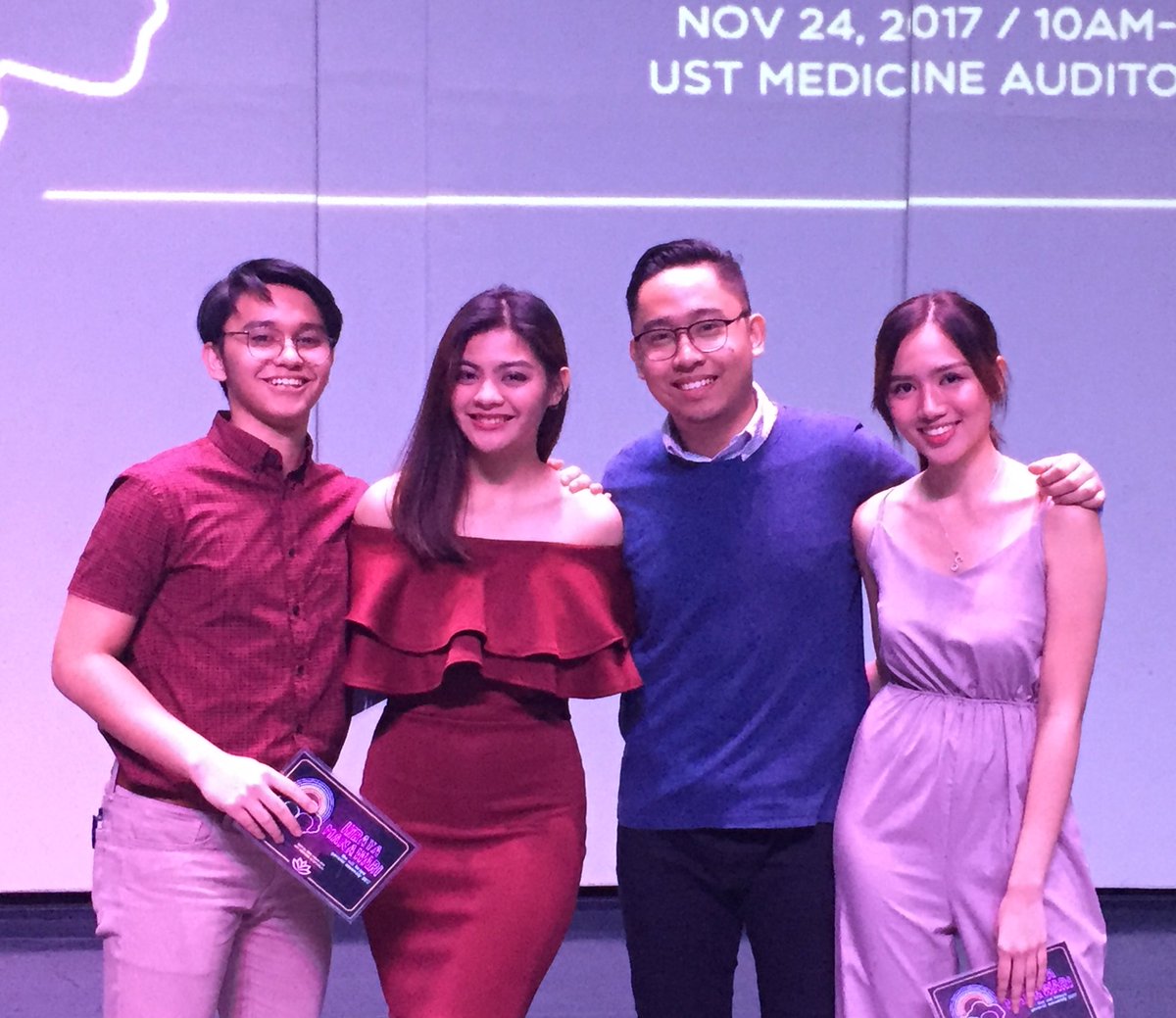 micountalan_'s tweet photo. Got the chance to host the first event of the first intersectional feminist organization of UST with these 3; thank you, @hiraya_ust ! πΈ
#CATS2017
#ItStartsWithUs https://t.co/35s2tJOYPa
