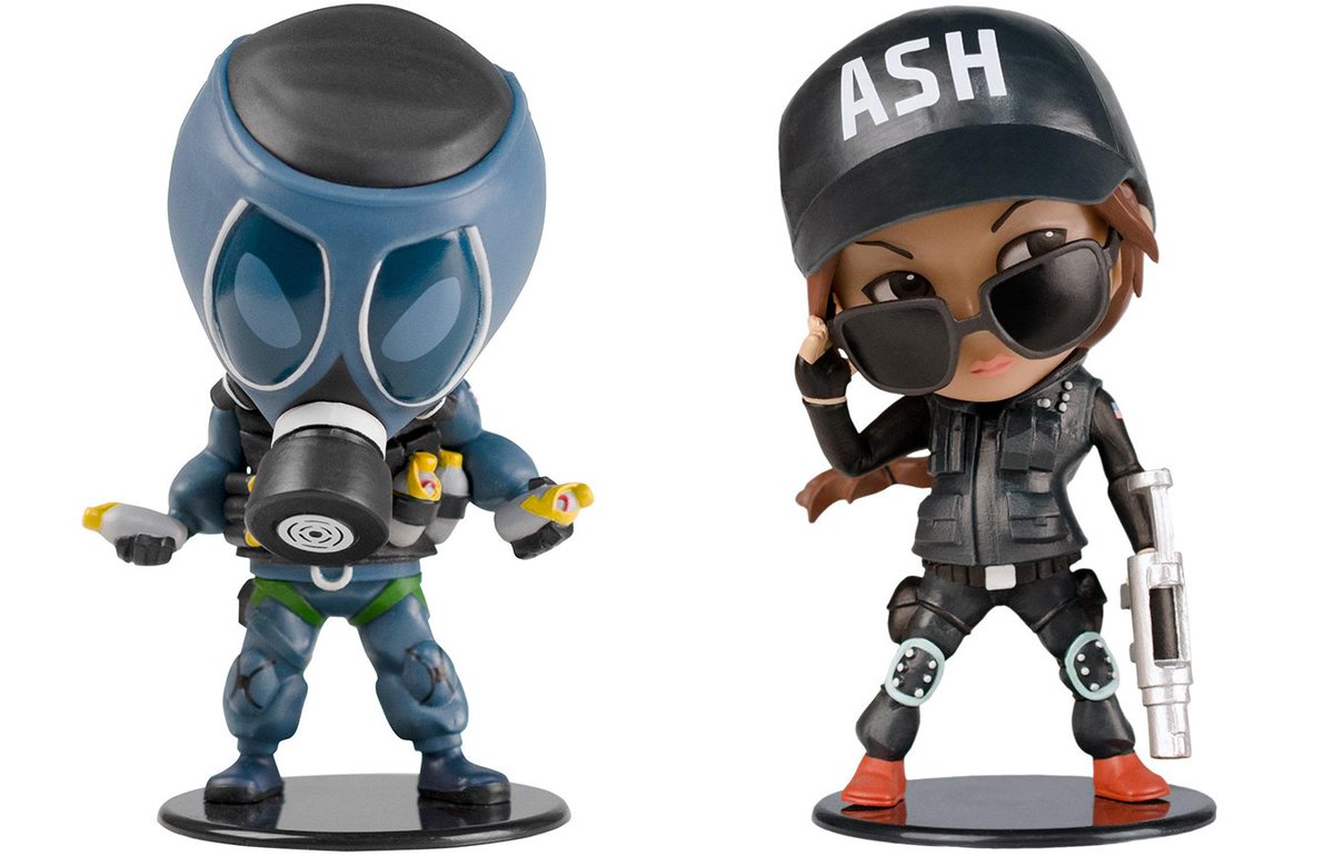 Th3_Recruit's tweet photo. Petit concours 🎁
#RT + Follow @JeyfreeYeah_  pour tenter de gagner ces deux Chibis #RainbowSixSiege 
☑️ TAS 2/12 (12h00) https://t.co/LD2Wu6NPTu