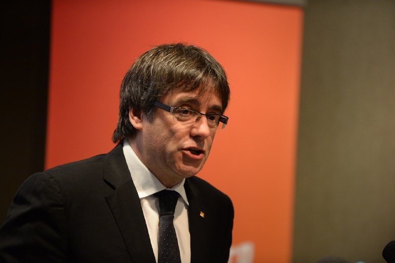 ▶️ #president <a href="/KRLS/">krls.eth / Carles Puigdemont</a>: "Si hi ha una llista que <a href="/marianorajoy/">Mariano Rajoy Brey</a> no vol que guanyi, aquesta és la nostra llista"

#JuntsxCat
