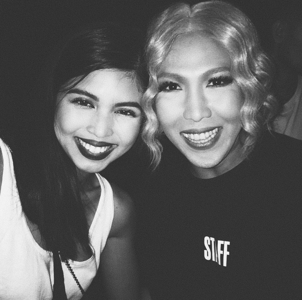 viceryllevirus's tweet photo. #MissUniverse #Philippines https://t.co/rle38U3bxF