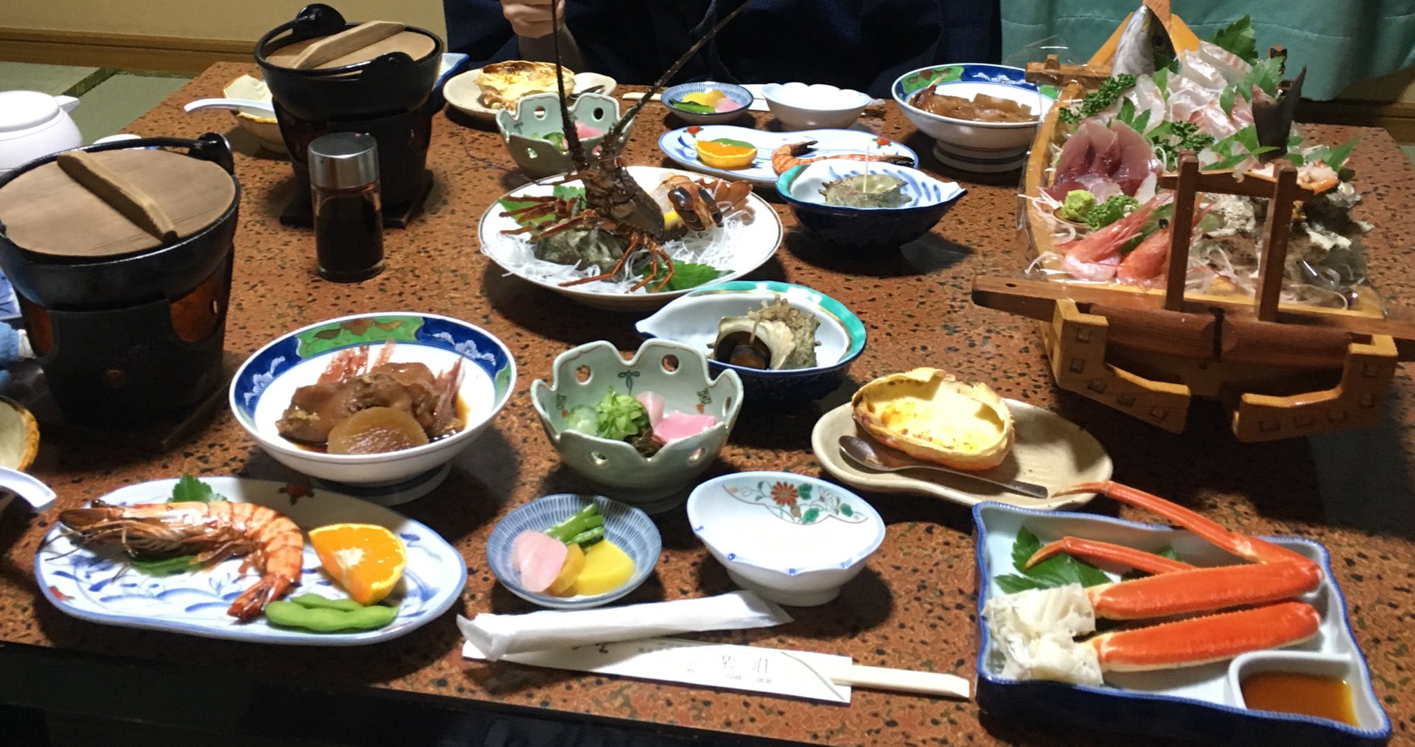 なんかの菌 Twitter ನಲ ಲ 雲見温泉 三楽荘 静岡 掛け流し 貸切のみ 日帰り不可 しょっぱいナトリウム泉 成分表みなかった あったまる湯質は良好 ご主人が釣った魚を破格で出してくれる なんと伊勢エビをサービスしてくれた