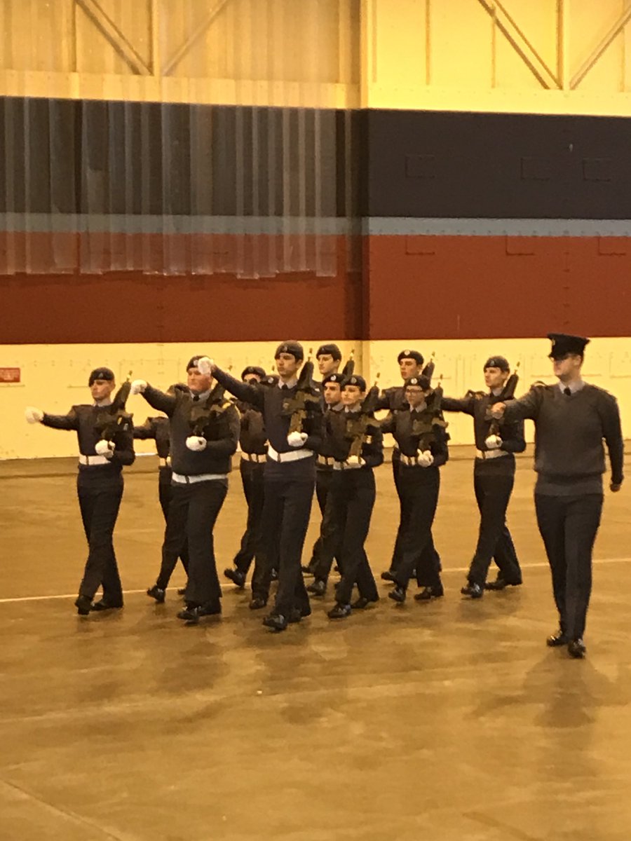 SEMidsWgRAFAC's tweet photo. Well done @CERegionRAFAC  Continuity drill team @ComdtAC https://t.co/vJL6PrAbTz
