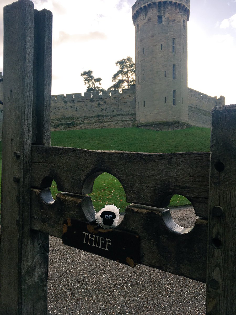 WasteNotWeirdos's tweet photo. Woolbert is off on his holidays, out and about exploring @WarwickCastle. Lucky to have escaped from the stocks if you ask me! #heritage #daysout https://t.co/HcIplB0X20
