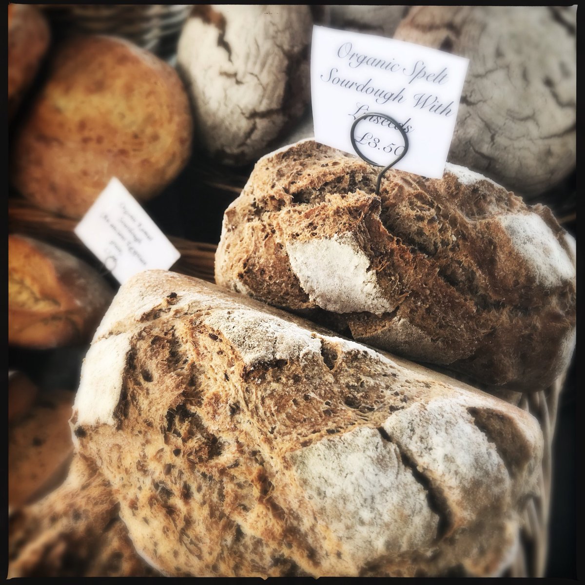 Do the shopping for tomorrow’s surprise #brunch <a href="/DOYSQ/">Duke of York Square</a>! Impress with <a href="/SomersetPloughm/">Somerset Ploughmen</a> <a href="/hookandson/">Hook & Son</a> <a href="/lafermelondon/">La Ferme London</a> &amp; <a href="/WappinSourdough/">Wapping Sourdough</a>’s fine produce!