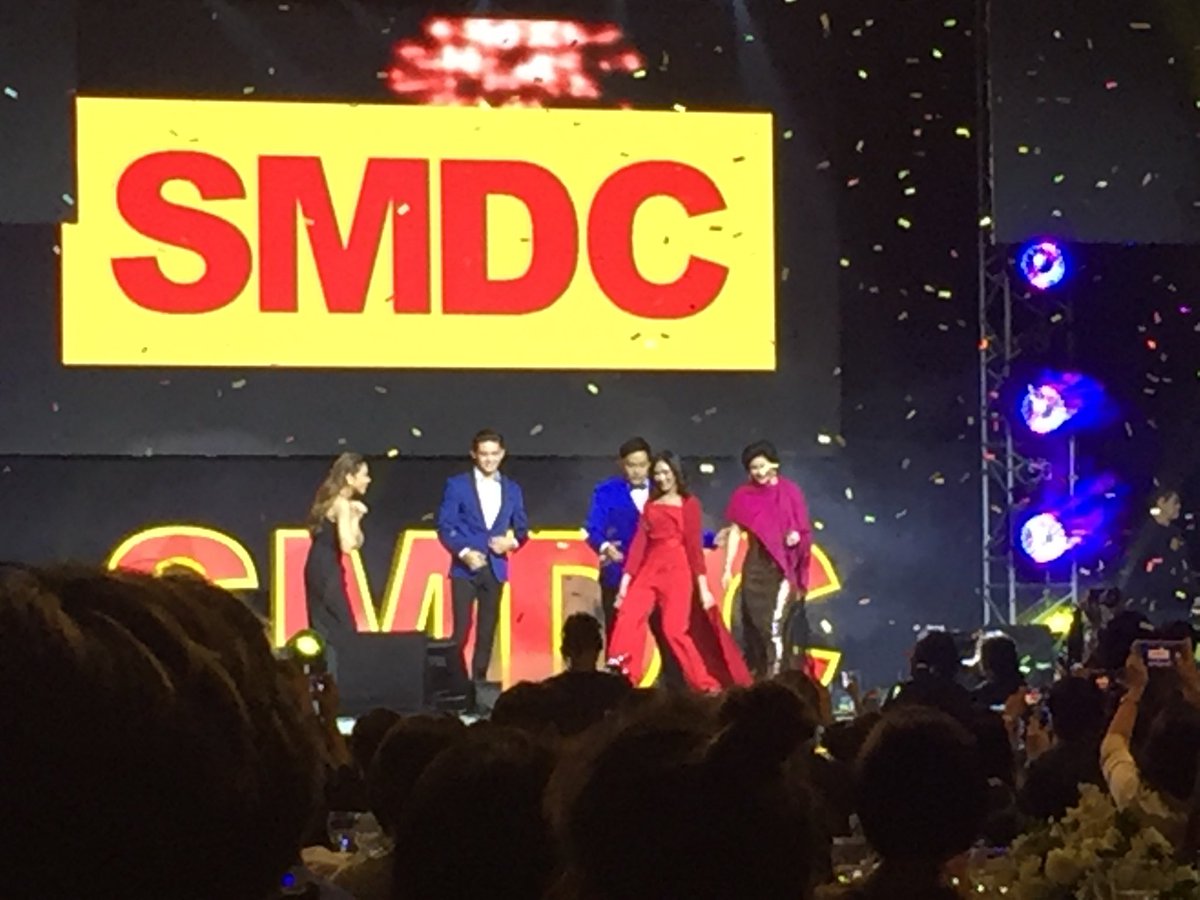 rosariojennifer's tweet photo. Happy 11th Anniversary SMDC #SMDCDouble1 #Latepost #JamesReid #Morisette #RegineV #SarahG #MartinNievera https://t.co/mzdfSJfoNM