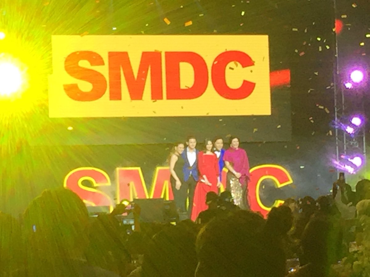 rosariojennifer's tweet photo. Happy 11th Anniversary SMDC #SMDCDouble1 #Latepost #JamesReid #Morisette #RegineV #SarahG #MartinNievera https://t.co/mzdfSJfoNM