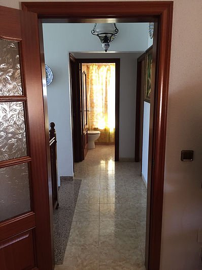 FinquesJC's tweet photo. En #Creixell, estupenda #casa adosada de 136 m2 en venta. Amplio salón comedor; Cocina equipada; 4 habitaciones, 3 de ellas dobles; 3 baños  completos; Balcón; Gran jardín privado de 172 m2; Garaje y trastero.
https://t.co/3RGpBZPp8x https://t.co/ki1Kkpsjvs