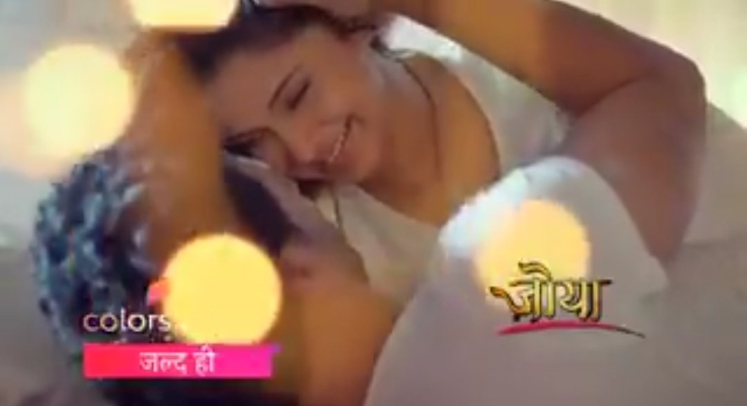 Maya_Beyhadh's tweet photo. Still watching the promo on a loop! #beypanhaa https://t.co/1nQwSHjroe
